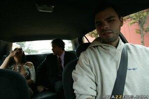 Original 900 px/ 600 px