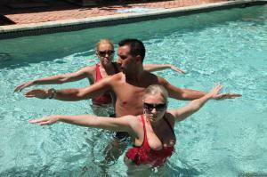 Original 2495 px/ 1663 px