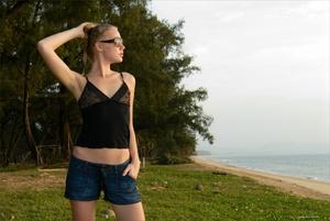 Original 3000 px/ 2008 px