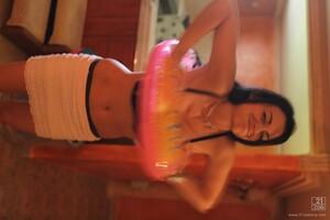 Original 1280 px/ 853 px