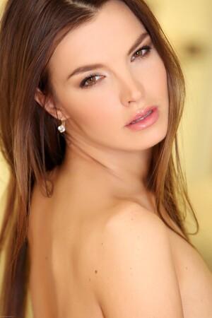 Original 3840 px/ 5760 px