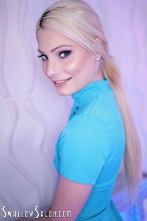 Original 854 px/ 1280 px