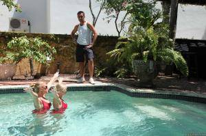 Original 2495 px/ 1663 px