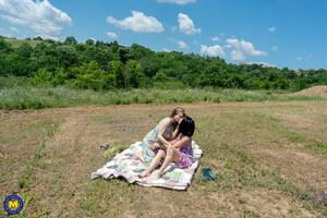 Original 2560 px/ 1707 px