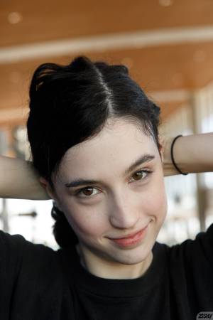 Original 1280 px/ 1920 px