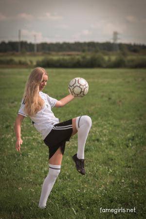 Original 3840 px/ 5760 px