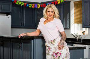 Original 2495 px/ 1663 px