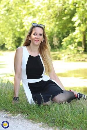 Original 1706 px/ 2560 px