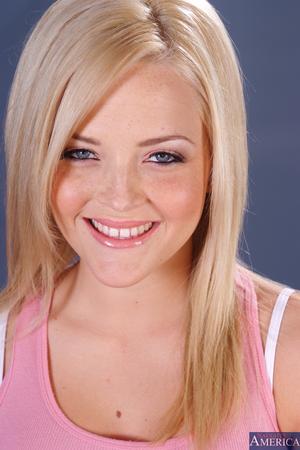 Original 887 px/ 1331 px