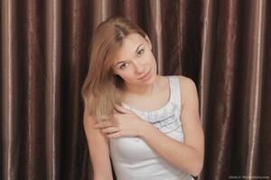 Original 3000 px/ 2000 px