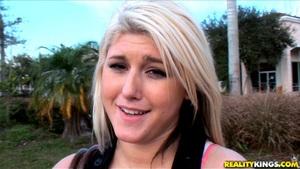 Original 3840 px/ 2160 px