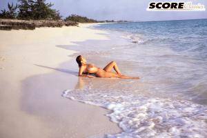 Original 3000 px/ 2000 px