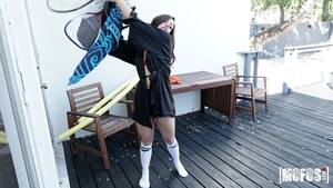 Original 2000 px/ 1127 px