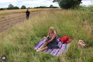 Original 2560 px/ 1706 px