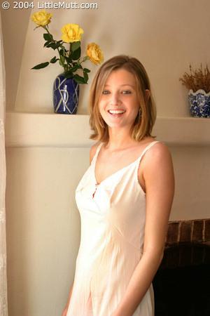 Carli Banks #LittleMutt