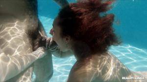 Original 3265 px/ 1837 px