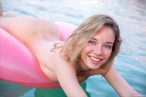 Original 4000 px/ 2668 px