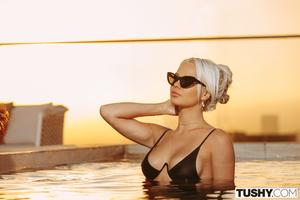 Original 3000 px/ 2000 px