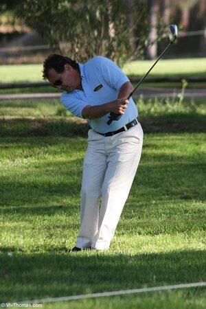 Original 853 px/ 1280 px