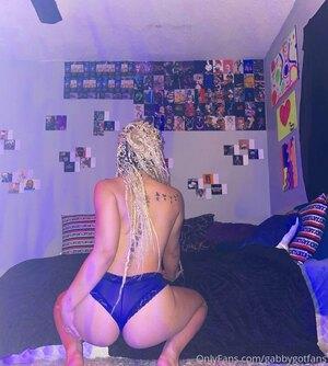 Original 1241 px/ 1380 px