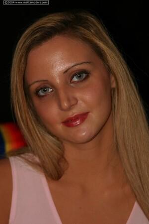 Original 711 px/ 1067 px