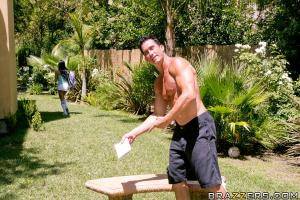 Original 900 px/ 600 px