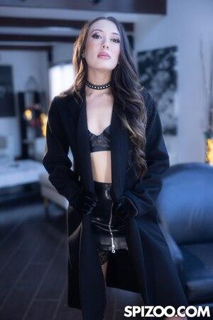 Original 853 px/ 1280 px