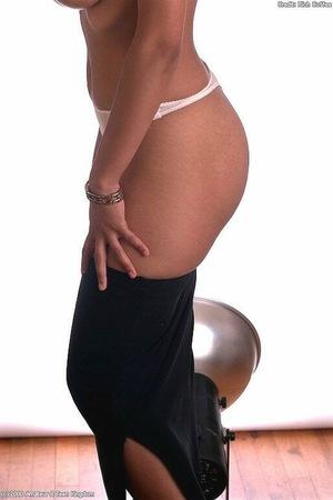 Original 512 px/ 768 px