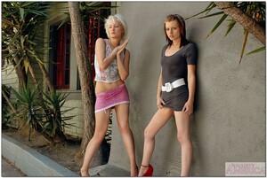 Original 1000 px/ 669 px