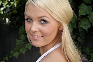 Original 3000 px/ 2000 px