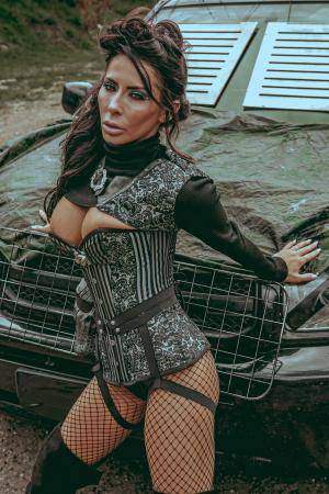 Original 2000 px/ 3000 px