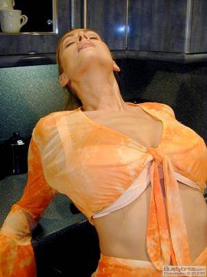 Original 825 px/ 1100 px