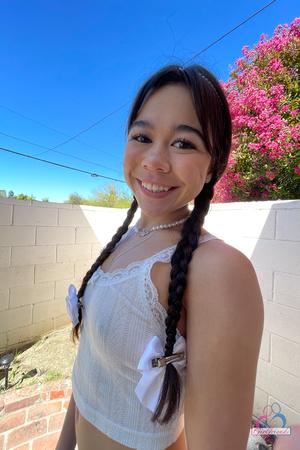 Original 2000 px/ 3000 px