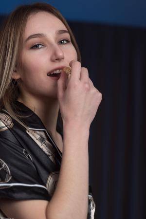 Original 4000 px/ 6000 px