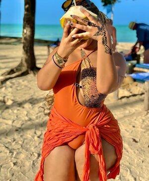 Original 1080 px/ 1315 px