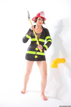 #Brazzers Fancy Fire Woman Sarah Shevon, Jordan Ash P1