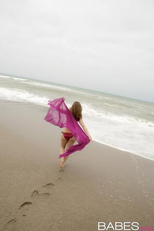 Original 532 px/ 798 px