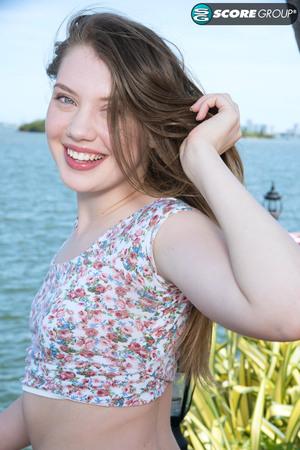 Original 2002 px/ 3000 px