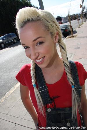 Original 1067 px/ 1600 px