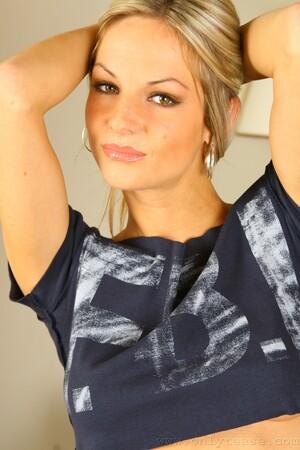 Original 1365 px/ 2048 px