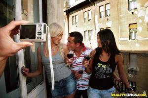 Original 900 px/ 600 px