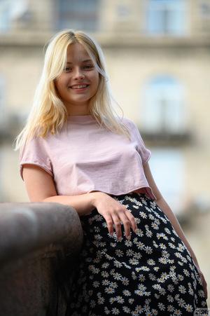 Original 1277 px/ 1920 px