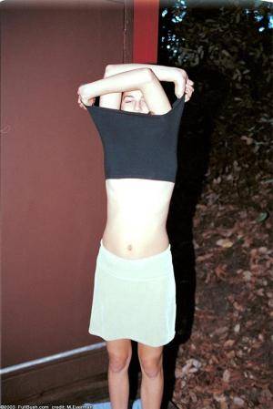 Original 683 px/ 1024 px