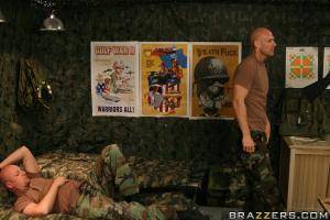 Original 900 px/ 600 px