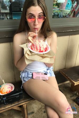 Original 2000 px/ 3000 px