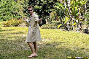 Original 900 px/ 601 px