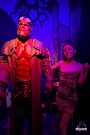 Original 2000 px/ 3000 px