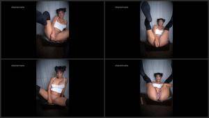 Original 1165 px/ 661 px