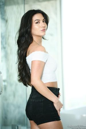 Original 1280 px/ 1919 px