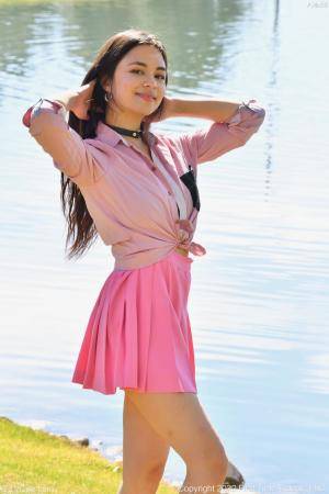 Original 852 px/ 1280 px